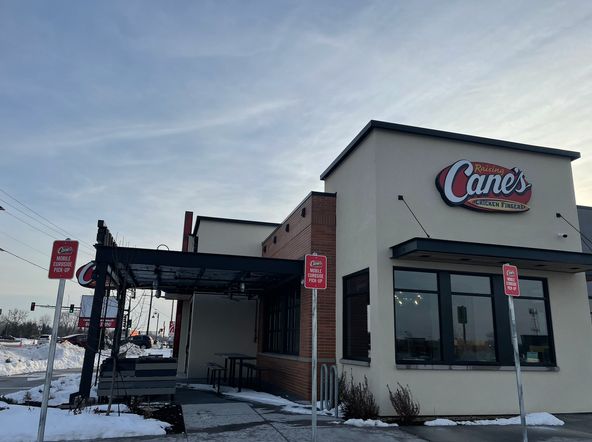 Raising Cane's Chicken Fingers: 3065 White Bear Ave N, Maplewood, MN 55109